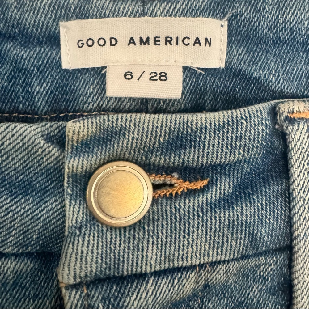 Good American Good Vintage straight leg jeans - Picture 6 of 13